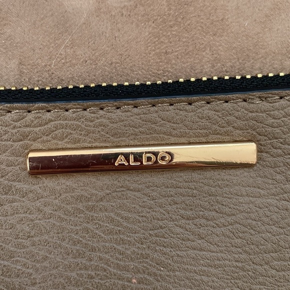 ALDO Light Brown Faux Leather Crossbody Purse, Adjustable Strap - Picture 4 of 13